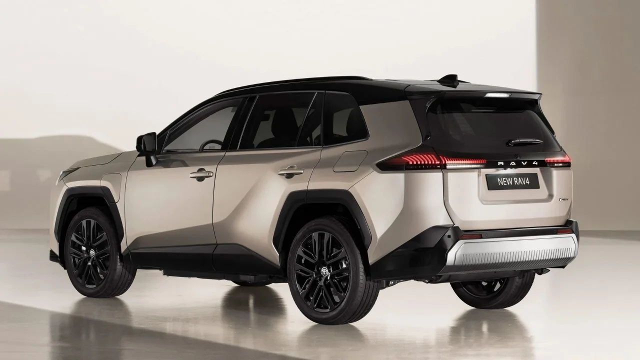 2026 Toyota RAV4 Hybrid Revealed: Smarter Mileage, Premium Comfort & the Upgrade Buyers Were Waiting For